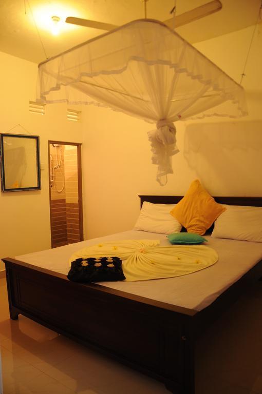 Thenu Rest Guest House Galle Δωμάτιο φωτογραφία